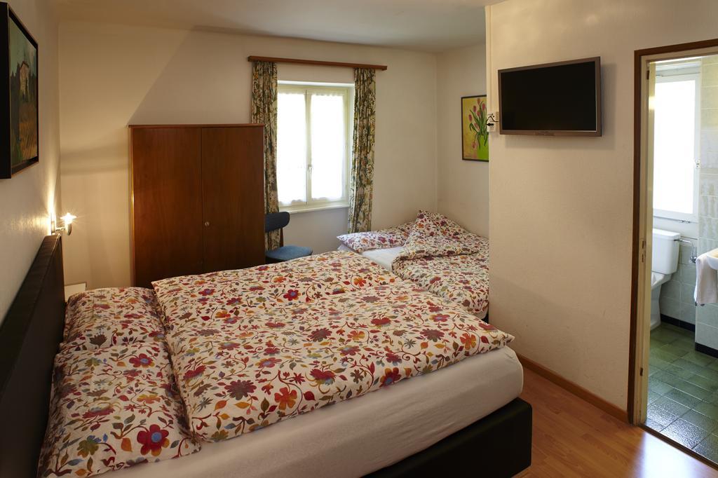 Defanti Hotel Lavorgo Стая снимка